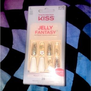 ✨🆕Kiss Jelly Fantasy White Flower Nails💅🏻✨